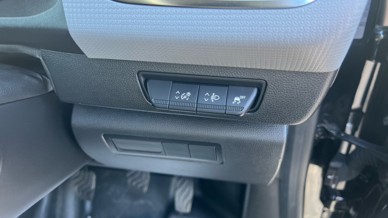 Nissan Townstar L1 Petrol 1.3 Tekna Van